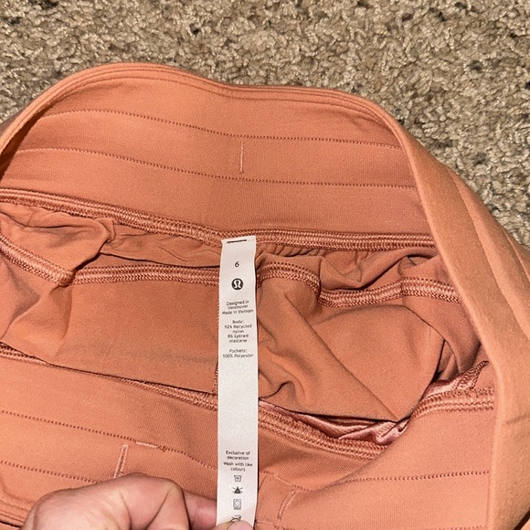 lululemon ready to rulu joggers - Picture 3 of 3